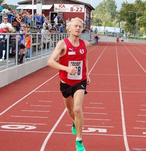 Mälarömilen den 11 september Det såg lite mörkt ut på anmälningsfronten veckorna före