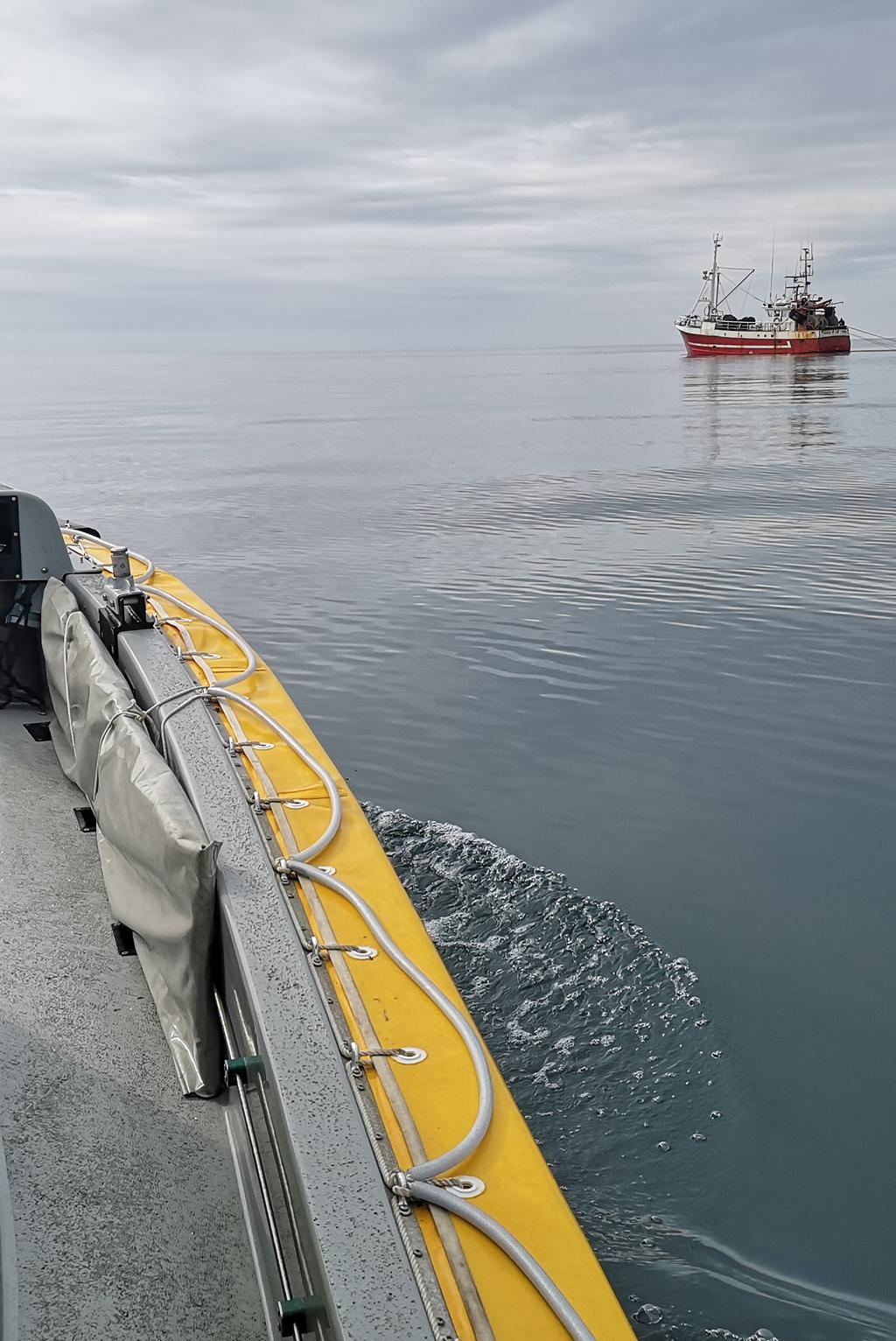 HÅLLBART FISKE Vi arbetar för ett hållbart framtida fiske och ett levande hav. Därför är det viktigt att de regler som gäller för såväl yrkes- som fritidsfiske följs.