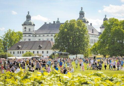 ÄTA OCH SOVA Det återinvigda hotellet ligger beläget vid Mälaren med utsikt mot Skoklosters slott. Här finns både frisör och massagesalong och naturligtvis en förstklassig restaurang.