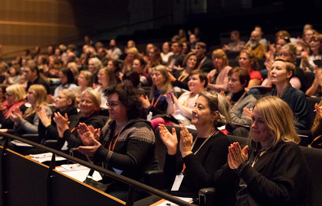 Introduktion Uppfinn inte hjulet på nytt, brukar man säga. Men hur tar man enklast del av andras tankearbete inom samlingsförvaltning?