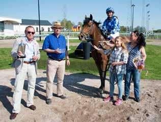 RESULTAT 1 2 3 TIPS: 3-11-2-5 2100m 1 IL PASSO Hcp 58 kg Melissa Juneskans (62 kg) 5 år, mörkbrun, valack. Far: Eishin Dunkirk Mor: Tess Morfar: Spectacular Tide Total: 10 1-2-0 42.400 (16.