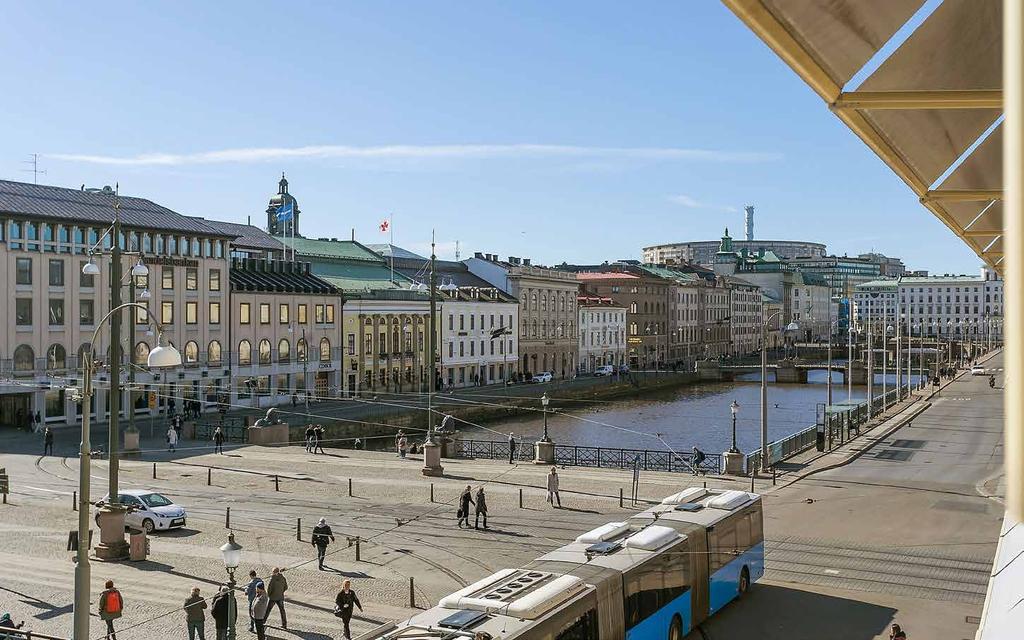 BESKRIVNING Fastigheten ligger i Göteborgs hjärta nära Gustav Adolfs Torg och Brunnsparken och är ett av hörnen till inomhuscentret Nordstan.