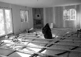 Husrenovering Byggde nytt i det gamla En av de mest uppskattade sakerna med Ellagårdshusen är att det är så enkla att förändra. Inga konstiga material.