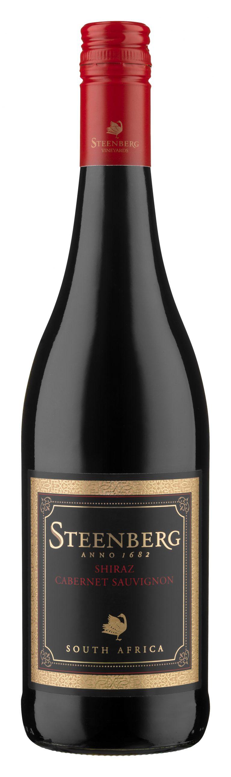 Steenberg Vineyards Shiraz Cabernet Sauvignon 2016 Constantia, Sydafrika Ursprungstypisk och fruktig doft med toner av mörk frukt, charkuterier, svarta vinbär och kryddor.