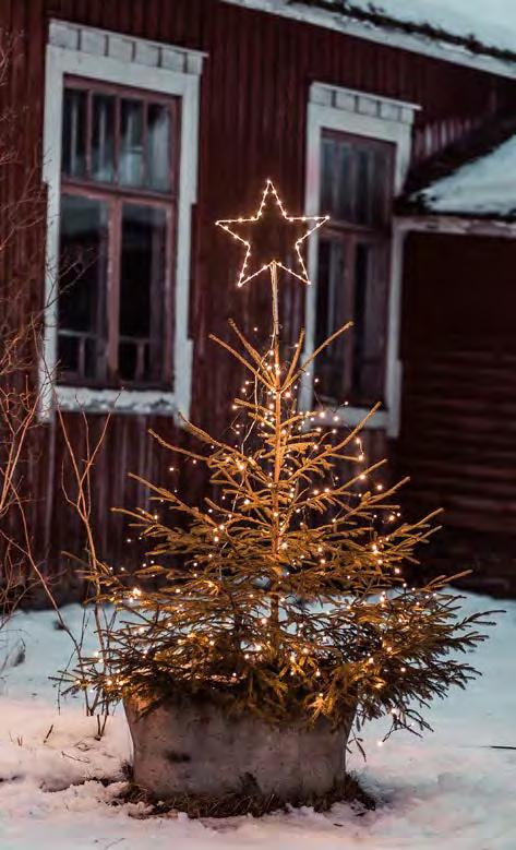 Med bara en enda slinga kan du trolla fram en fin stämning utomhus, och genom att kombinera olika produkter får du lätt mycket ljus i trädgården.