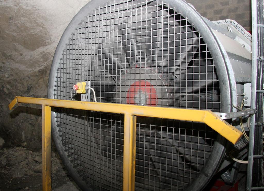 PFJ ø 7 - blad / blades blad / blades p tot, Pa 00 000 000 00 00 PFJ 7 0 79 Incl Guide vanes 3 4 40 3 40rpm 90kW 3 4rpm 0kW 3 4rpm 3kW 4 4rpm 0kW 44 4rpm 00kW 4 490rpm 0kW 97rpm kw 34 97rpm 30kW 00