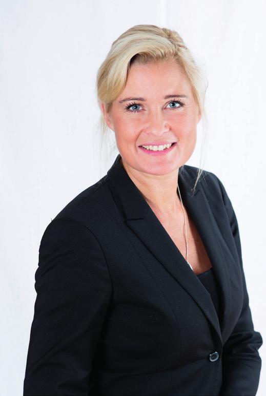 Mirja har ett styrelseuppdrag i sparbanken och är ledamot i styrelser med anknytning till sparbankssfären, Leksands IF Ishockey AB samt i ett par mindre företag.