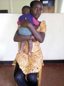 Här har Yvonne fått utbildning om barns rättigheter, om genusbaserat våld och sexuella och reproduktiva rättigheter. Hon har också fått ett stort stöd av andra unga mammor i nätverket.