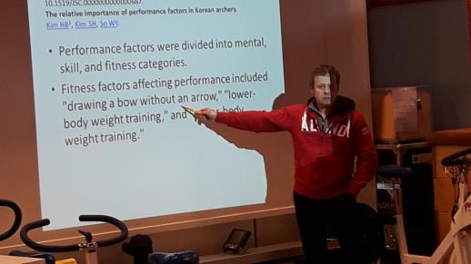 Utbildning Den gyllene tråden, kravprofil och utvecklingstrappa OS 2024 Är nu avslutad. Professor Michail Tonkonogi avlämnade sin rapport 2017-11-26.