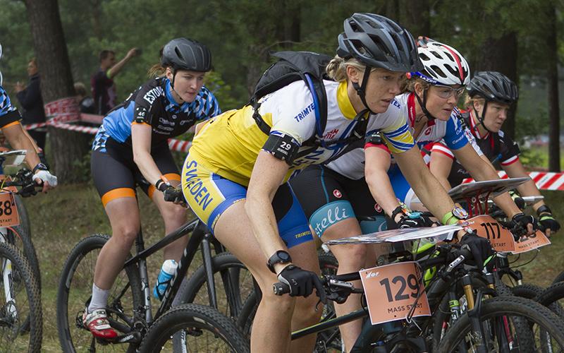 4.3.4 Landslaget mountainbikeorientering På VM i Österrike tog det svenska herrstafettlaget den första svenska internationella herrmedaljen någonsin.