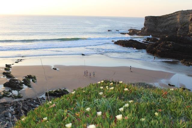 Rota Vicentina, Porto Covo Cabo de San Vicente, 11 nätter 2(9) Dag 1 Ankomst till Porto Covo Du anländer till Porto Covo som är känt för sina stränder och anknytningar till havet.