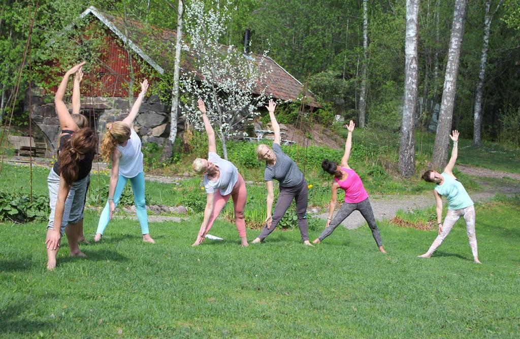 Retreatveckan Retreatet är en möjlighet att uppleva ayurvediska rutiner och kosthållning under en vecka, njuta natur, bra kost och vila,