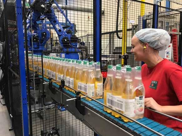 YHETER För första gången någonsin kommer man nu att kunna köpa en helt alkoholfri cider i dagligvaruhandeln.