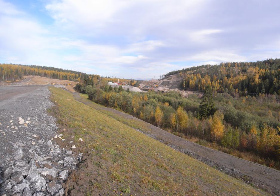 Landskapsanpassning Terrängmodelleringar Terrängmodelleringar kan om möjlighet finns utnyttjas för att bättre passa in och förankra väganläggningen i landskapet.