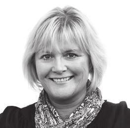 Göteborgs hamn ELISABETH DAHLIN Generalsekreterare Rädda Barnen Styrelseledamot New Wave Group AB Ledamot Pressens