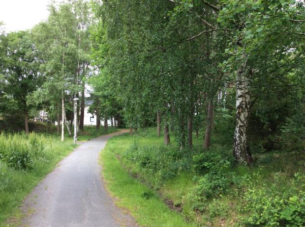 naturreservat är Sillvik, som ligger ca 1,5 km nordväst om området.