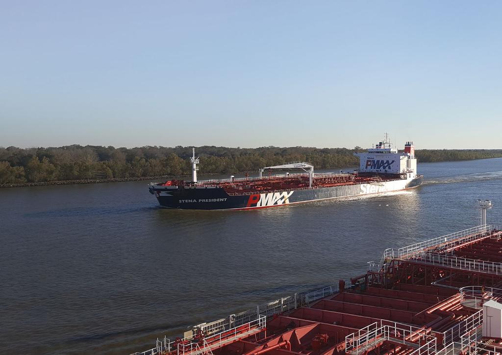 HÅLLBARHETS RAPPORT 2018 För Concordia Maritime går miljöomsorg, säkerhet, transporteffek tivitet och arbetsgivar ansvar hand i hand med en sund och stabil finansiell