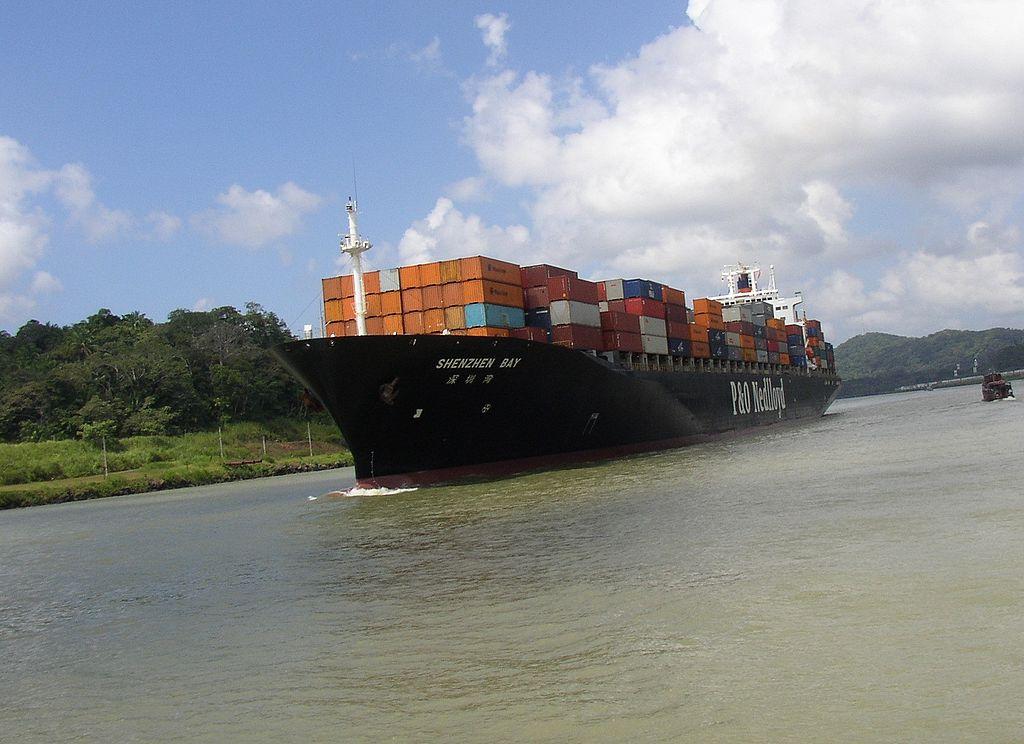 Ship/Barge classification Panamax-ship Tonnage: 52500 DWT