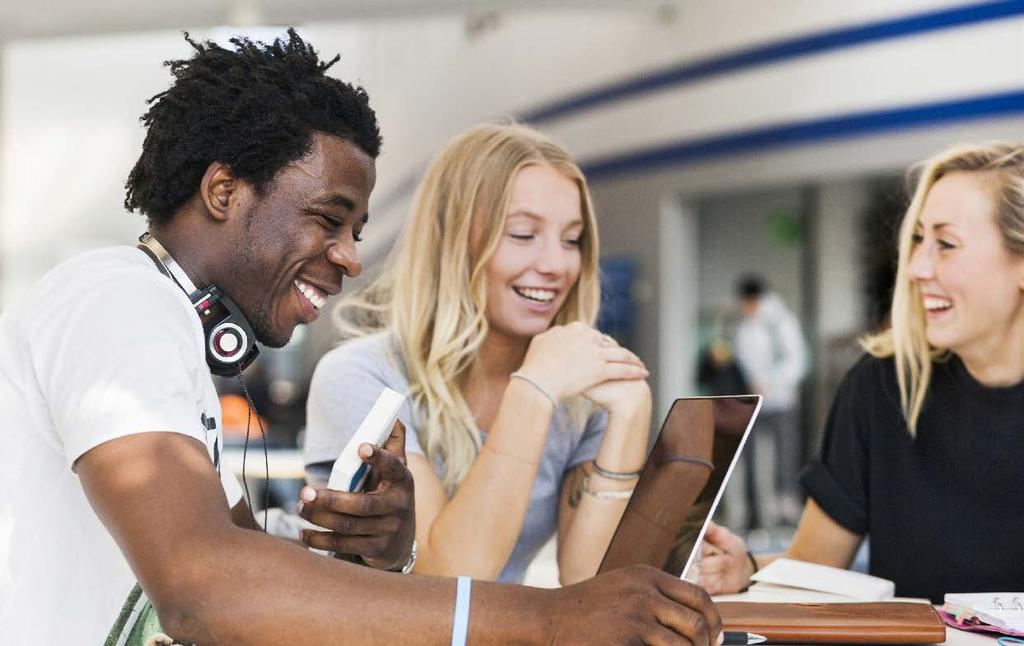 Hej! Hoppas du ska trivas här. Mimer har 852 studentlägenheter inom olika avstånd från Mälardalens högskola. Från de närmaste är det bara några meter till skolans entré och kårhuset.