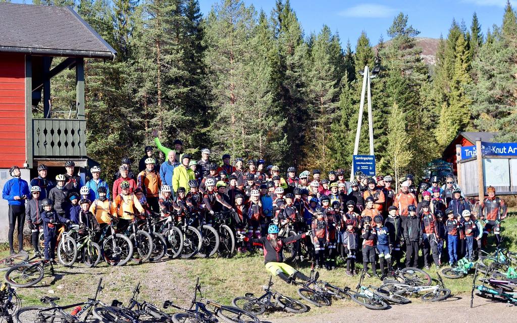 Träningsläger Trysil september 2018, vi var 122 stycken OK Tyr-cyklister på plats! Vi åker på två träningsläger/år, vår och höstsäsong.