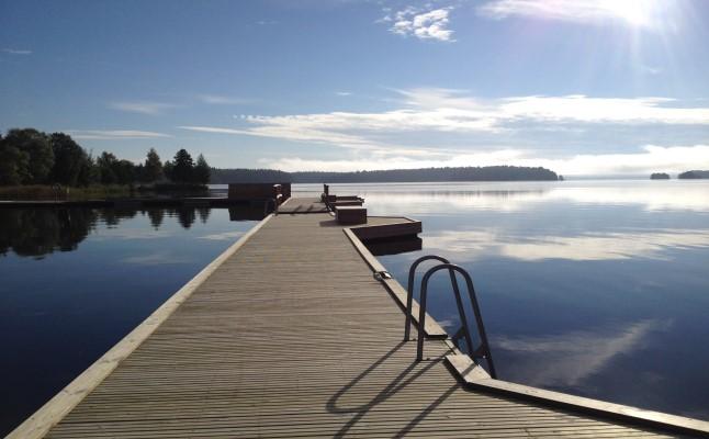 Simskola vid Prästabadet V.30 erbjuder Smedjebackens Kommun i samarbete med Ludvika Kommun, Ludvika Badet, simskola vid Prästabadet.