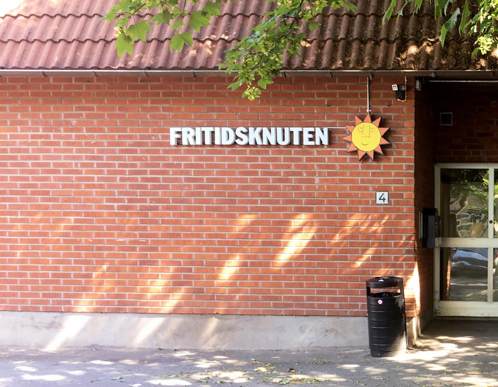 FRITIDSKNUTEN Fritidsknuten är en mötesplats inom Karlstad kommuns öppna fritidsverksamhet där verksamheten riktar sig till dig som har någon form av funktionsvariation.