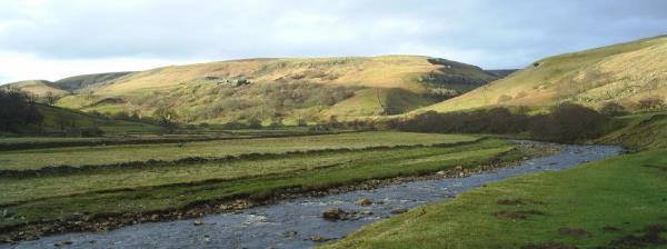 Wainwright s Coast to Coast, Kirkby Stephen Robin Hood s Bay, 8 nätter 2(7) Dag 1 Ankomst till Kirkby Stephen Till Kirkby Stephen kommer du antingen med buss eller tåg.