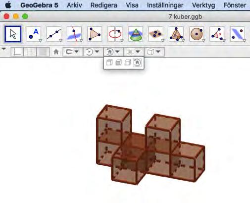 Vänd på uppgiften och gå från 3D till 2D. Låt varje elev bygga en egen skulptur som består av sju kuber och sedan rita skulpturen i Geogebra.