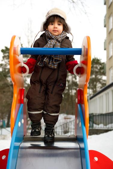 delvis begränsade av samhällsstrukturer som begränsar det fria valet, men ingenting blir bättre av en passiv, vänta och hoppas-mentalitet.