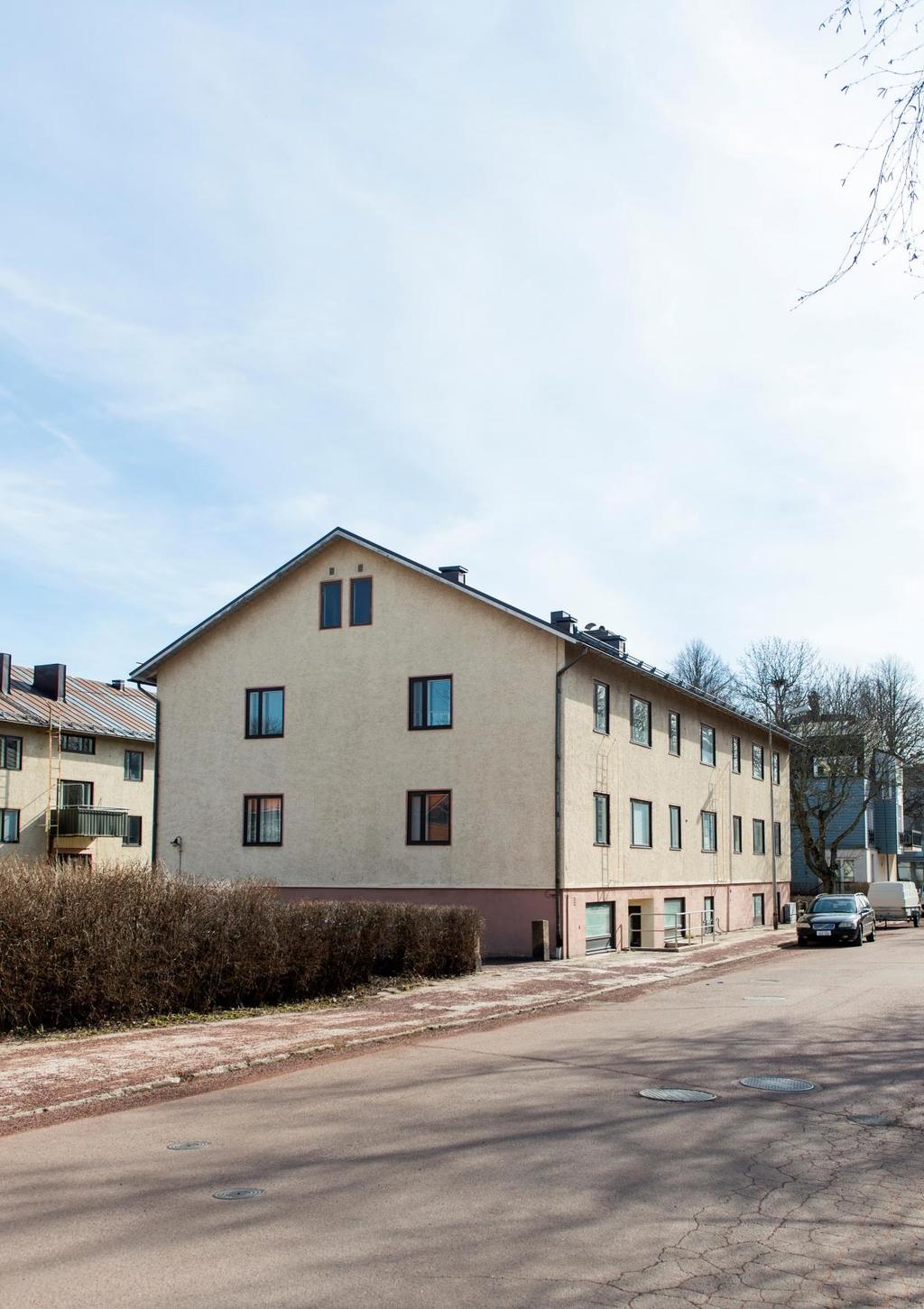 2 rum & kök vid Neptunigatan 35 i centrala Mariehamn Lägenhet om ca 55 m² i centrala Mariehamn på första