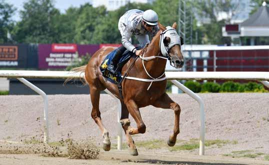 Segern skrevs till 18 längder över 100 meter och tiden på 1.1.0 är fantastisk i slutet av j.