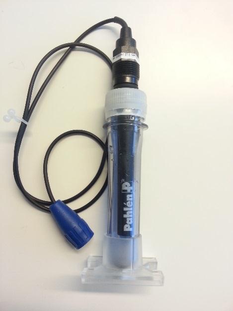 MiniMaster Underhåll elektroder Förvaring och livslängd Elektroden levereras med plastbehållare innehållande neutral kloridlösning för förlängd lagringstid.