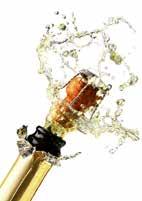 Fredag 12/6 14/6 kl 16.00 Champagne Expertens BANVANDRING Välkommen till en spännande inblick bakom kulisserna på Österängen i Strömsholm.