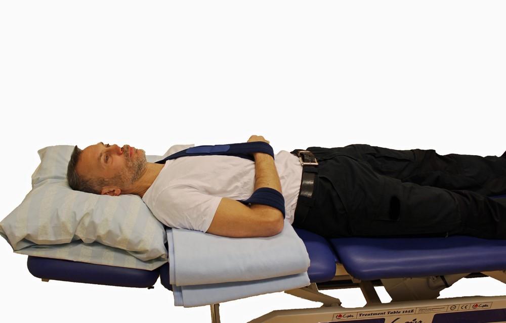 Viloställningar Ge stöd för axeln och armen i avslappnade ställningar för att minska smärta och spänningar i axelpartiet.