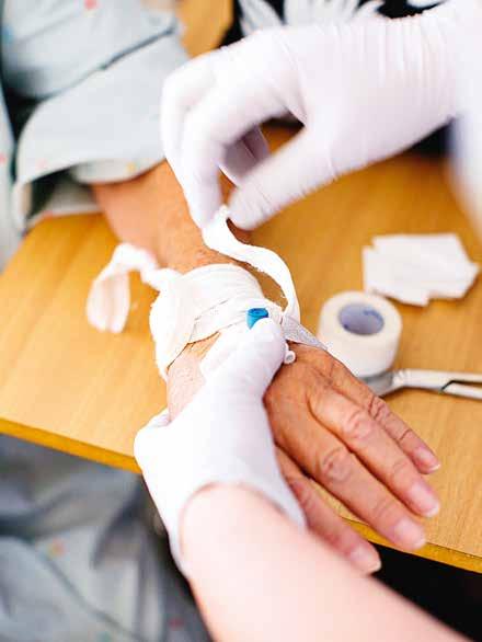 Utvecklingen för bättre tillgänglighet ska fortgå och patientens prioritering grundas naturligtvis på medicinska indikationer och att nationella och regionala vårdprogram och riktlinjer följs.