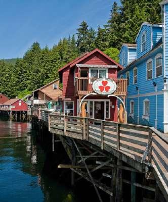 , lunch, middag Dag 10 Guldgrävarstaden Skagway Fredag 20 september Till Skagway kom guldgrävare med ångbåt för att söka lyckan under slutet av 1800-talet då guldådrorna i Klondikeområdet upptäckts.