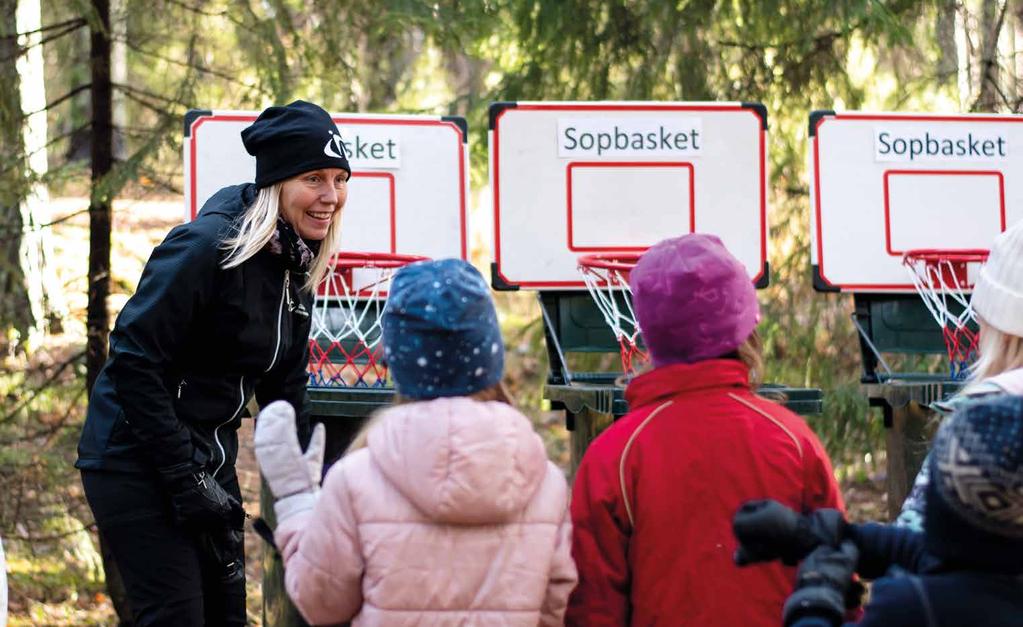 EKONOMISK REDOVISNING EKONOMISK REDOVISNING Vår vision Tillsammans skapar vi vardagens miljöhjältar för en värld som räcker längre är inte en tom fras.