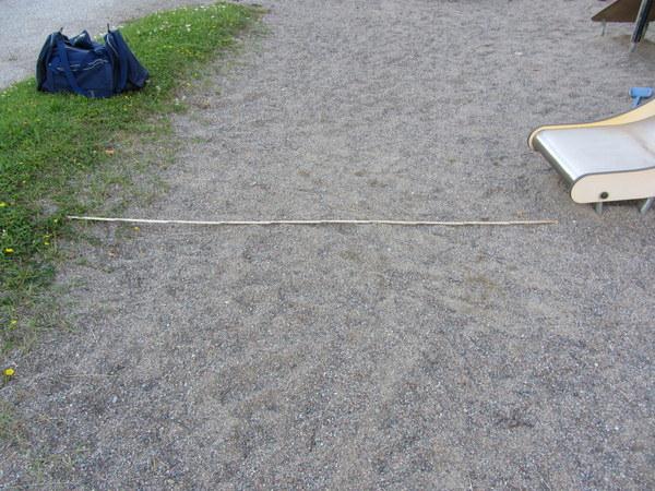 3 Endast 125 cm till träsarg B Skall vara minst 150 cm fallutrymme