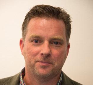 4 Svenska Intensivvårdsregistret 218 Johnny Hillgren Ordförande Inledning Svensk sjukvård står inför stora förändringar" Årsrapporten för 218 publiceras i en tid när den svenska sjukvården står inför