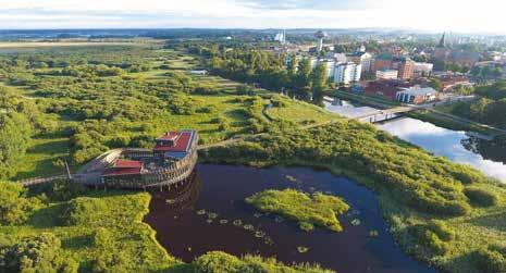 Foto: Patrik Olofsson/N Välkommen till naturum Vattenriket! Mitt i Kristianstad, mitt i Vattenriket ligger naturum likt ett rede i vassen.