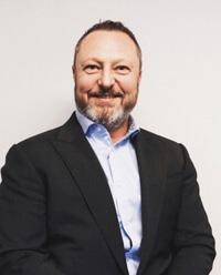 Han har lett ett flertal internationella nyetableringar av lönsamma affärsverksamheter inom både B2B och B2C. Ulf har varit medlem i Bolagets styrelse sedan 2014.