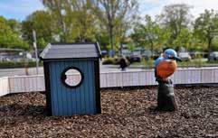 Platsen som invigdes 2019 är en blandning mellan park och lekplats.
