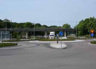4.7.4 Befitlig baa Nuvarade baa har ett geomgåede spår som har tillräckligt hög tekisk stadard för att det ska kua bibehållas vid e utbyggad till dubbelspår.