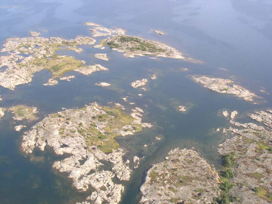 Observera att i inmatningsapplikationen finns möjligheter att karaktärisera laguner på följande sätt: 1150 Laguner, ospecificerade 1151 Laguner vid rörliga kuster, d.v.s. avgränsade av sandrevlar