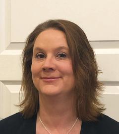 UPPDRAG PROGRAMMERING Författare till Uppdrag programmering är Fredrik Kennebäck och Helene Zeland Bodin. Helene Zeland Bodin är legitimerad matematik- och tekniklärare och förstelärare i teknik.