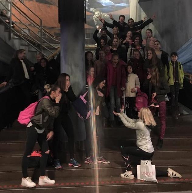 föräldrarnas initiativ.