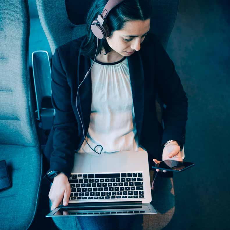 8,9 sms per dag 44 % Mer mobilitet på jobbet ökning av mobilsurfandet Digital kommunikation ökar snabbt samtidigt som traditionell långsamt minskar. Vi ser en kraftig årlig ökning av mobilsurfandet.