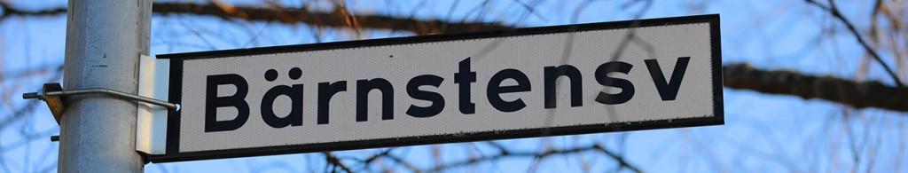 Umeå november 2014 Välkommen till Bärnstenens Samfällighetsförening Vi önskar dig välkommen till Bärnstenens samfällighet. Vårt område byggdes åren 1974-1975.