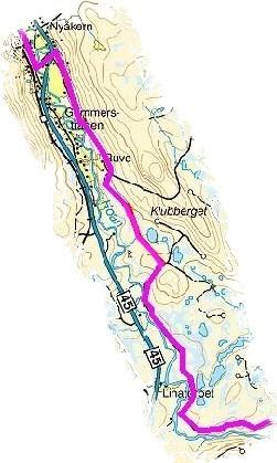 Risastenen Överhogdals Kyrka 5 km Stigen fortsätter nu genom det typiska skogslandskapet i Härjedalen med tallar och myrmarker tills den kommer ut på en mindre bilväg, som leder norrut mot Överhogdal.