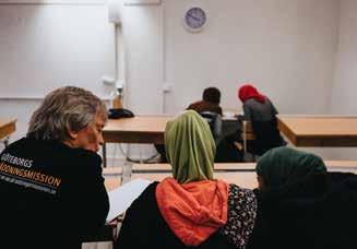 Detta innebär att omkring 300 ungdomar nu fått en fadder genom Räddningsmissionen under de 3 år fadderverksamheten funnits. Räddningsmissionens läxhjälp finns på Sjumilaskolan och Lövgärdesskolan.